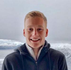 Meet your Posher, Jett